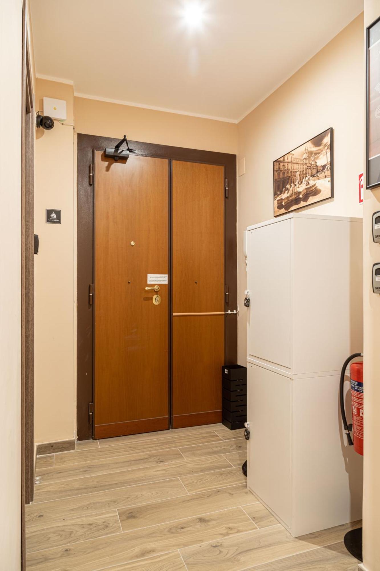Diamond Vatican Apartment Rome Bagian luar foto